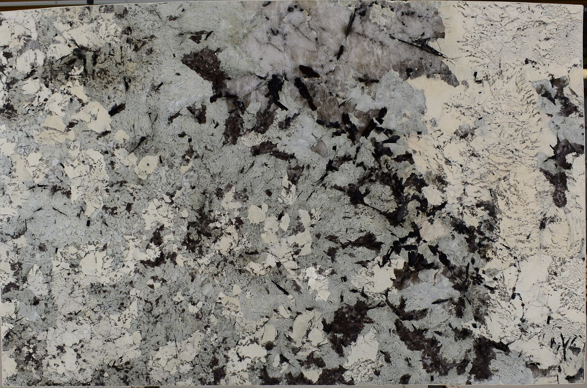 TOURMALINE GREEN 2cm Block 305-F4B Bundle 2 Slab 040.jpg